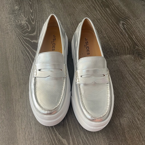 Jslides - Picture 1 of 3